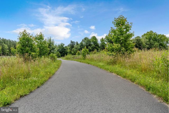 6149 HAWSER DR, King George, VA 22485