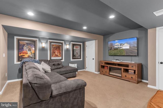 6149 HAWSER DR, King George, VA 22485