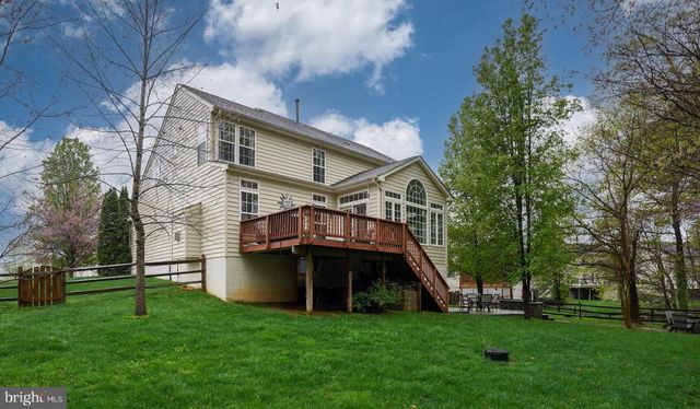 6149 HAWSER DR, King George, VA 22485