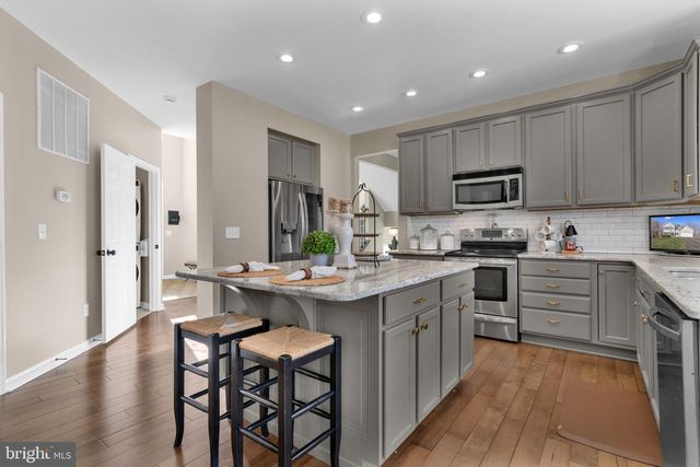 6149 HAWSER DR, King George, VA 22485