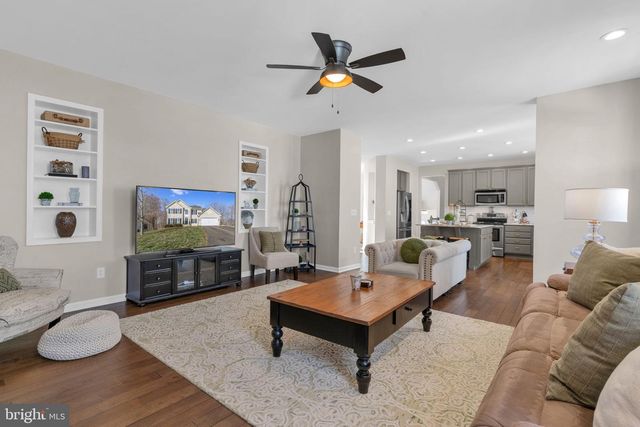 6149 HAWSER DR, King George, VA 22485