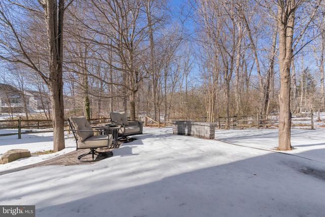 6149 HAWSER DR, King George, VA 22485