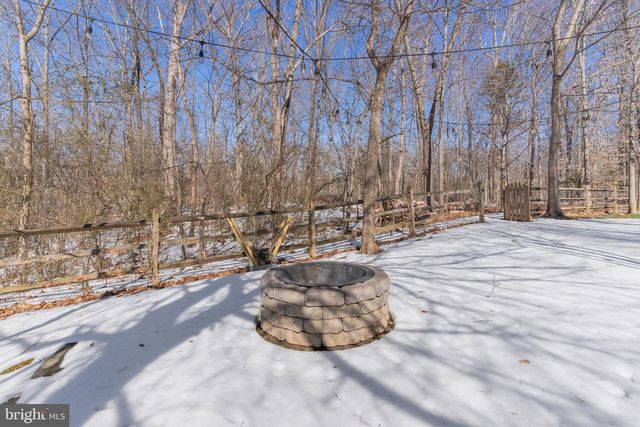 6149 HAWSER DR, King George, VA 22485