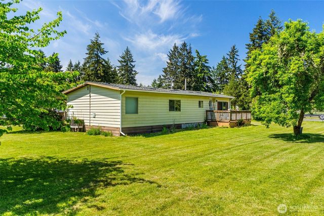 10739 128th Avenue SE, Rainier, WA 98576