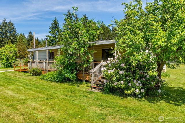 10739 128th Avenue SE, Rainier, WA 98576