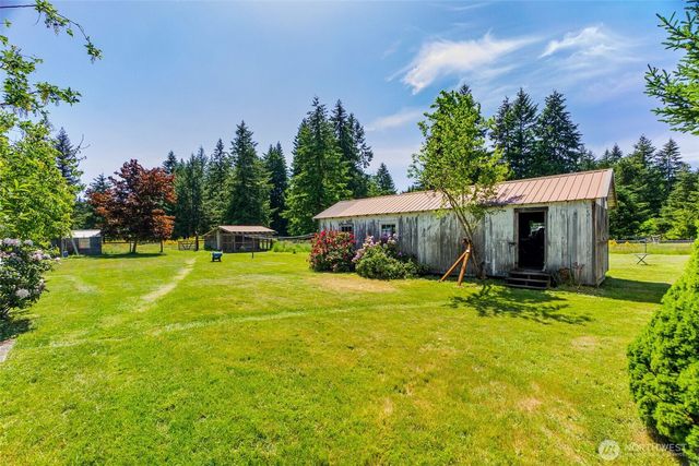 10739 128th Avenue SE, Rainier, WA 98576