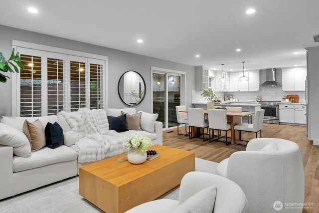 3006 135th Place SE, Mill Creek, WA 98012