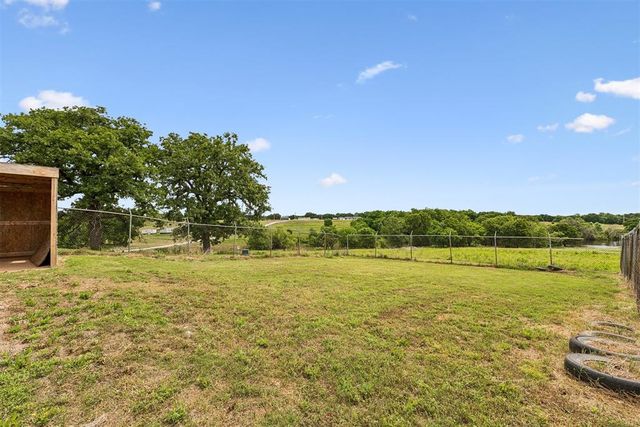 13262 Southerland Road, Blanchard, OK 73010