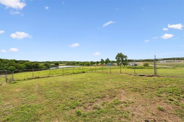 13262 Southerland Road, Blanchard, OK 73010