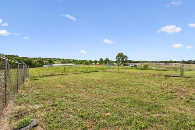 13262 Southerland Road, Blanchard, OK 73010