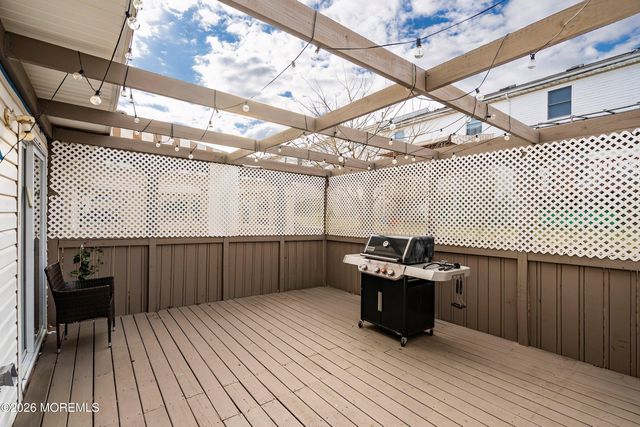 116 Ricky Lane, Lakewood, NJ 08701