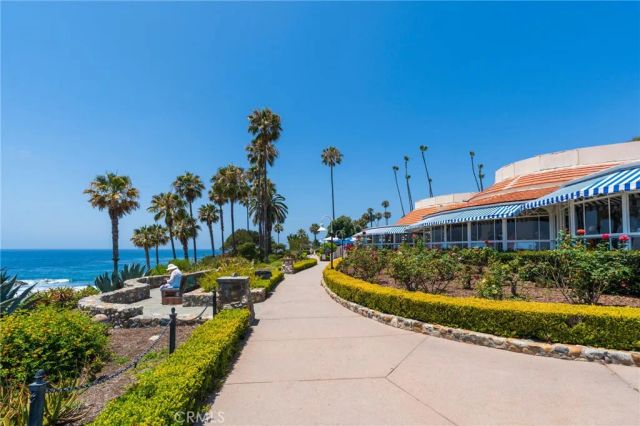 387 Cypress Drive 7, Laguna Beach, CA 92651