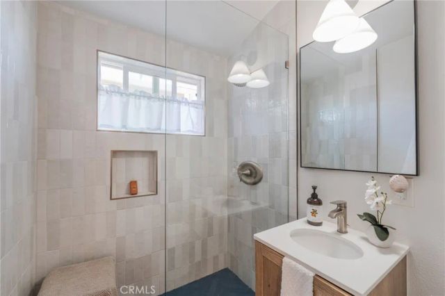 387 Cypress Drive 7, Laguna Beach, CA 92651