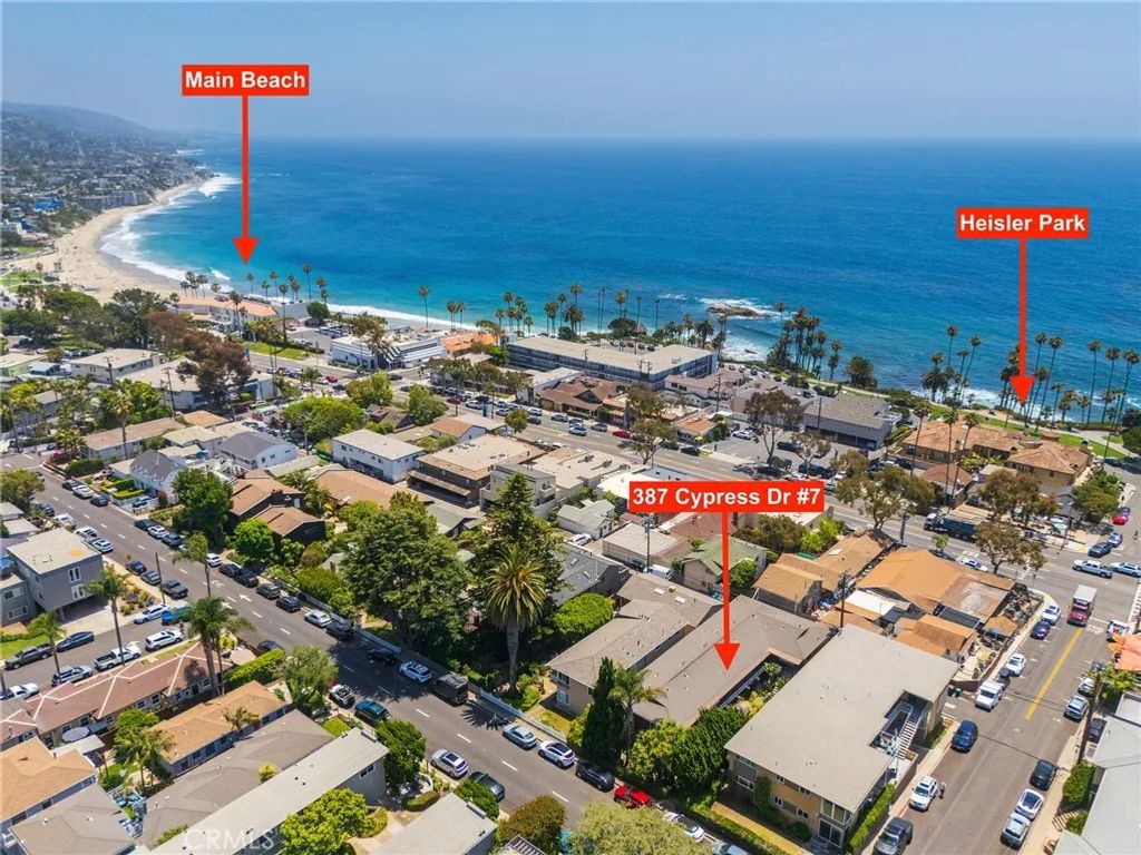 387 Cypress Drive 7, Laguna Beach, CA 92651