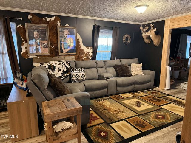 605 Charles Street, Clintwood, VA 24228