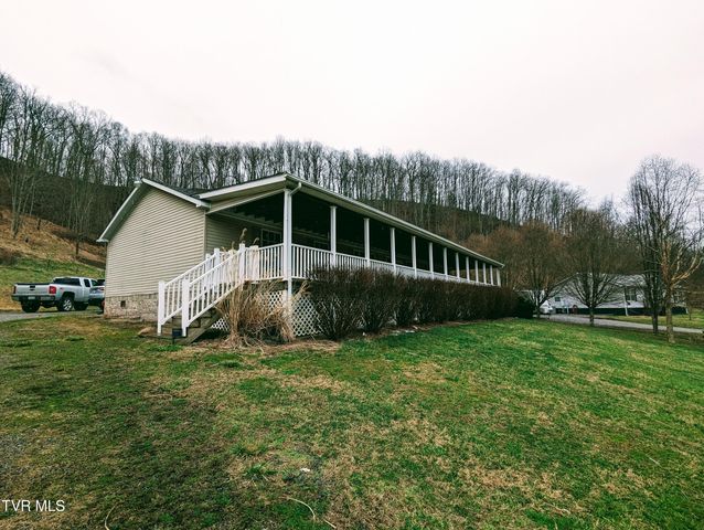 605 Charles Street, Clintwood, VA 24228