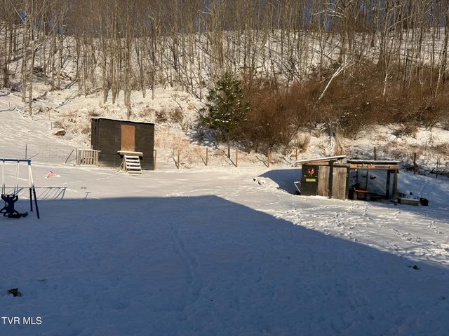 605 Charles Street, Clintwood, VA 24228