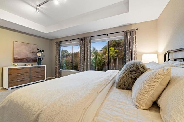 229 Marvilla Circle, Pacifica, CA 94044