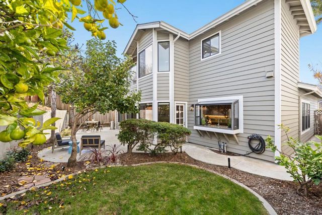 229 Marvilla Circle, Pacifica, CA 94044