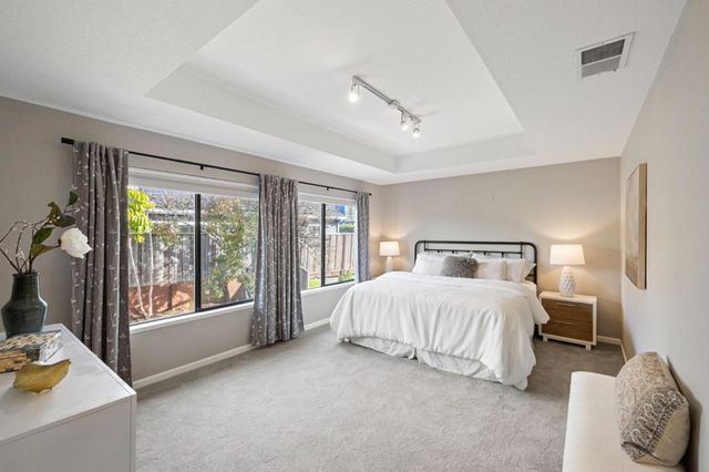 229 Marvilla Circle, Pacifica, CA 94044