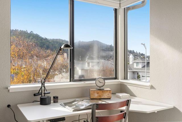 229 Marvilla Circle, Pacifica, CA 94044