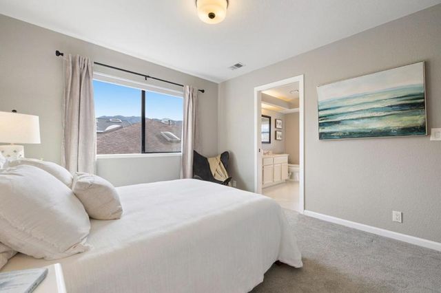 229 Marvilla Circle, Pacifica, CA 94044