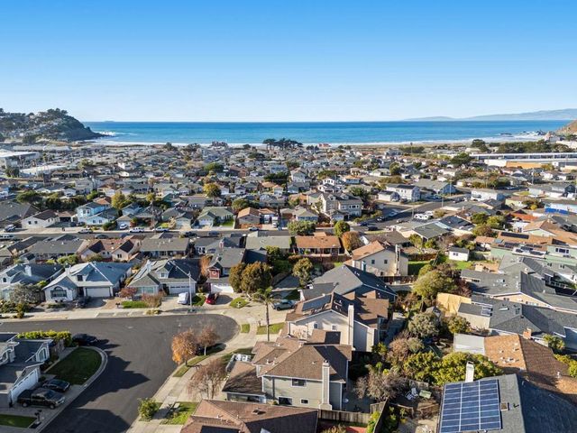 229 Marvilla Circle, Pacifica, CA 94044