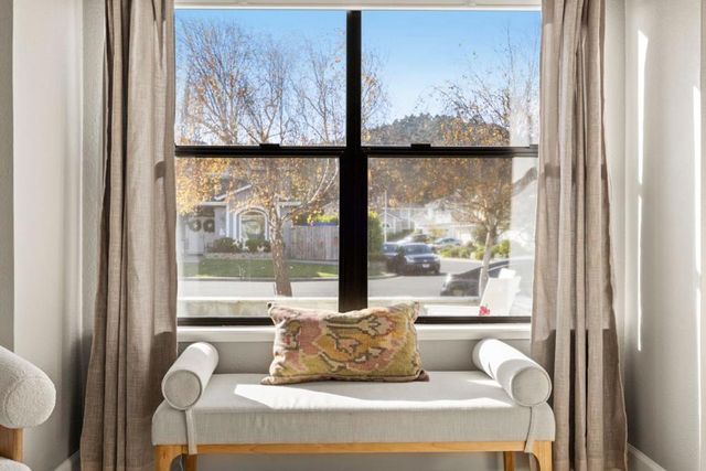 229 Marvilla Circle, Pacifica, CA 94044