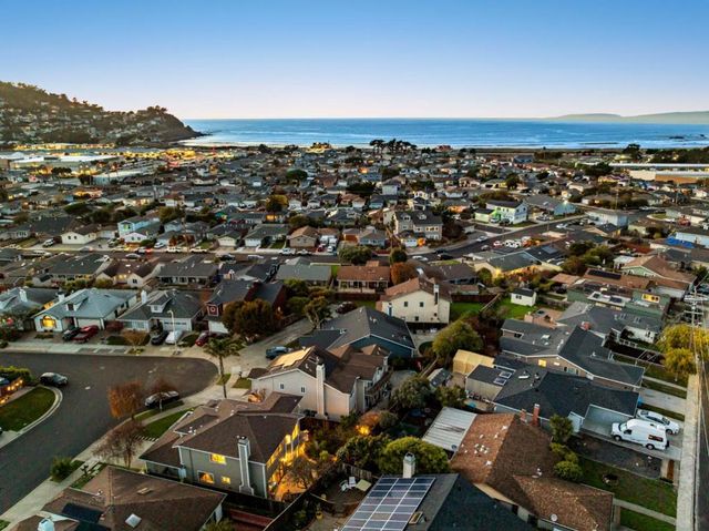 229 Marvilla Circle, Pacifica, CA 94044