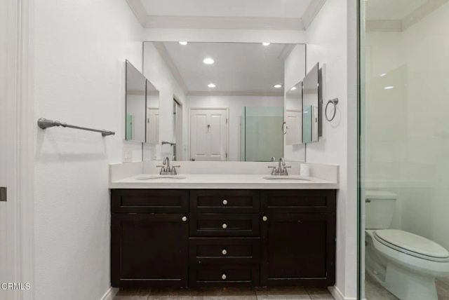 5325 Newcastle Avenue 126, Encino, CA 91316