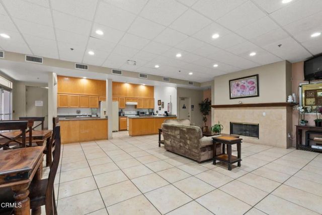 5325 Newcastle Avenue 126, Encino, CA 91316