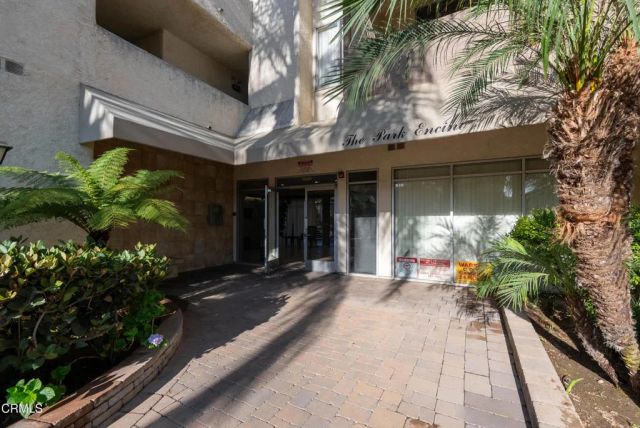 5325 Newcastle Avenue 126, Encino, CA 91316