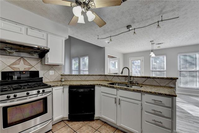 1112 ashbury drive, Decatur, GA 30030