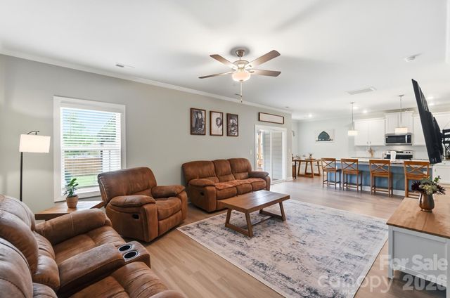 193 Adams Tree Way, Troutman, NC 28166