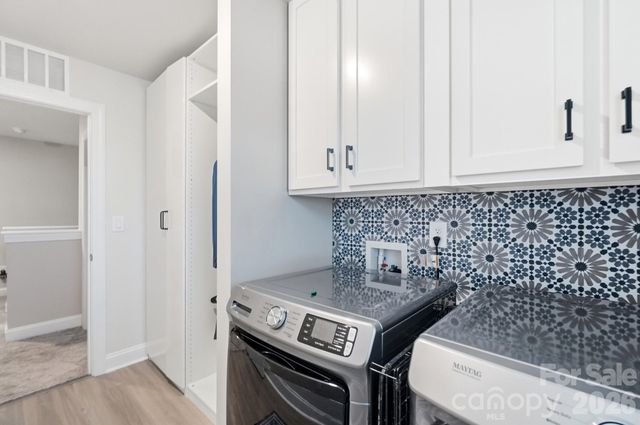 193 Adams Tree Way, Troutman, NC 28166
