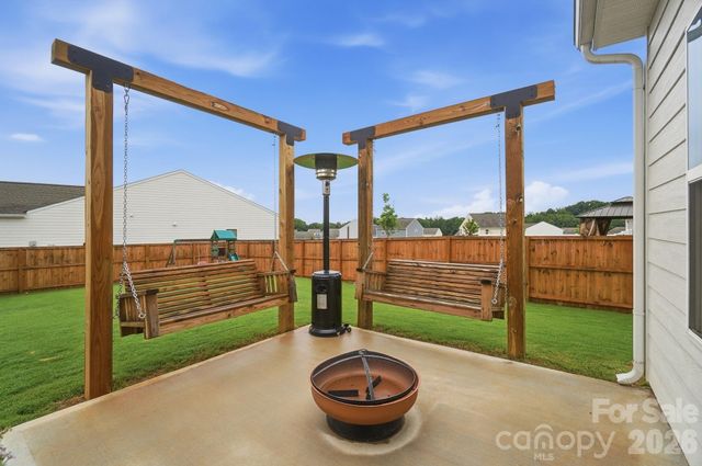 193 Adams Tree Way, Troutman, NC 28166
