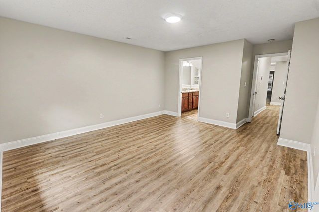 207 Shadow Court SW, Huntsville, AL 35824