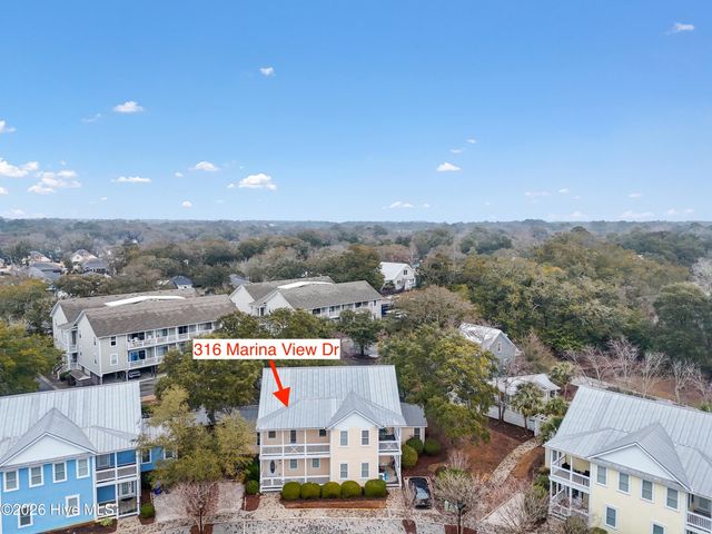 316 Marina View Drive, Southport, NC 28461
