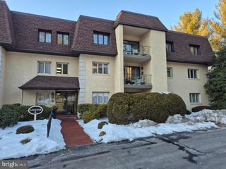 201A-A SUMMIT DR ##A, Bryn Mawr, PA 19010