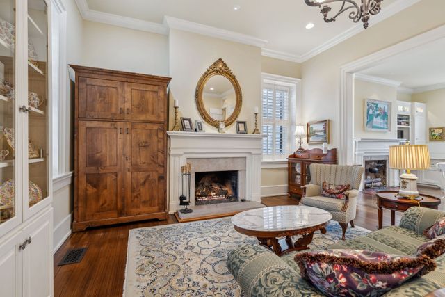 224 3rd Ave, S, Franklin, TN 37064