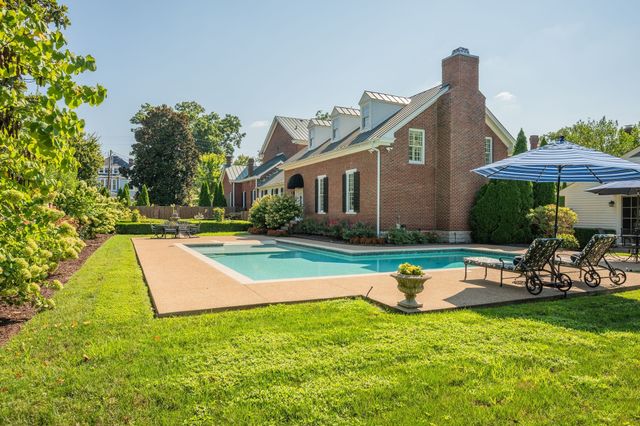 224 3rd Ave, S, Franklin, TN 37064
