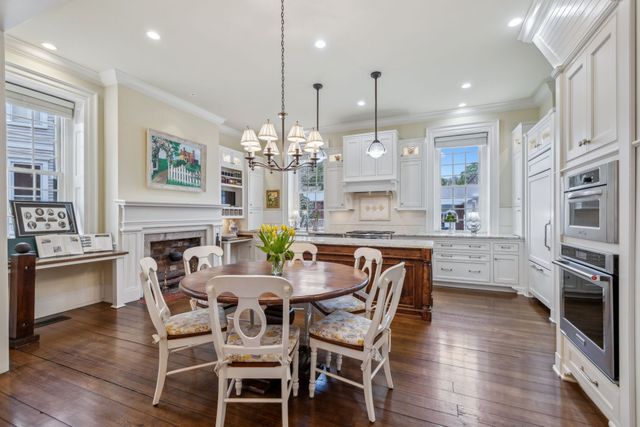 224 3rd Ave, S, Franklin, TN 37064
