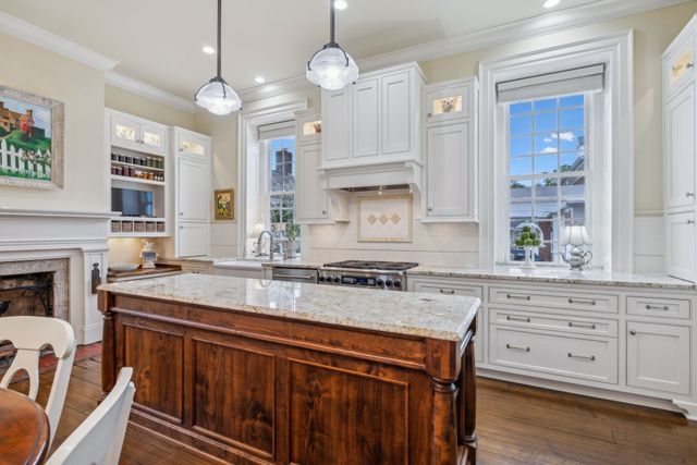 224 3rd Ave, S, Franklin, TN 37064