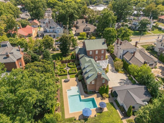 224 3rd Ave, S, Franklin, TN 37064
