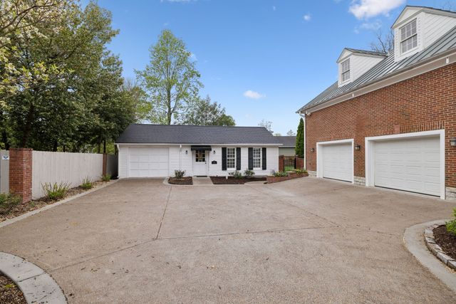 224 3rd Ave, S, Franklin, TN 37064