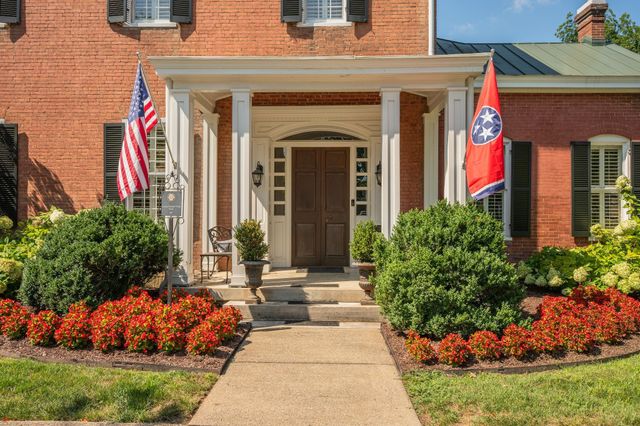 224 3rd Ave, S, Franklin, TN 37064