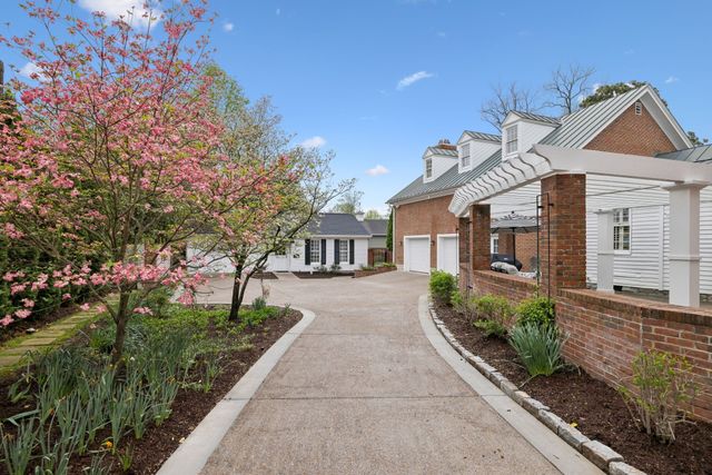 224 3rd Ave, S, Franklin, TN 37064