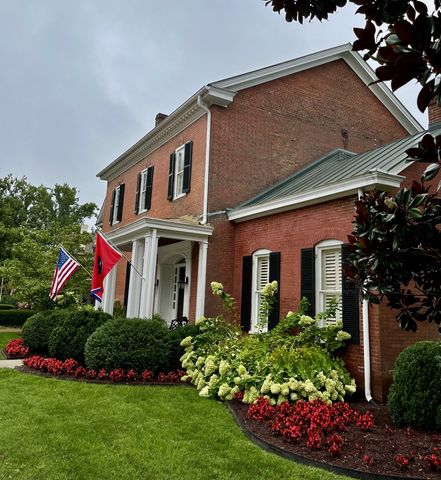 224 3rd Ave, S, Franklin, TN 37064