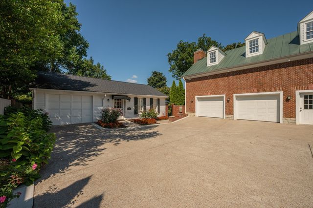 224 3rd Ave, S, Franklin, TN 37064