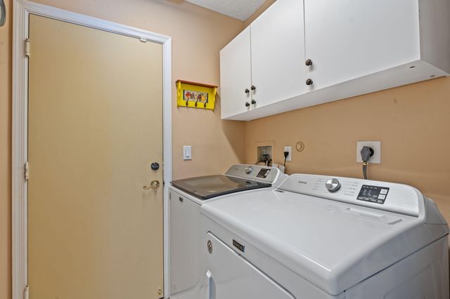 4740 NW 75th Street NW, Coconut Creek, FL 33073